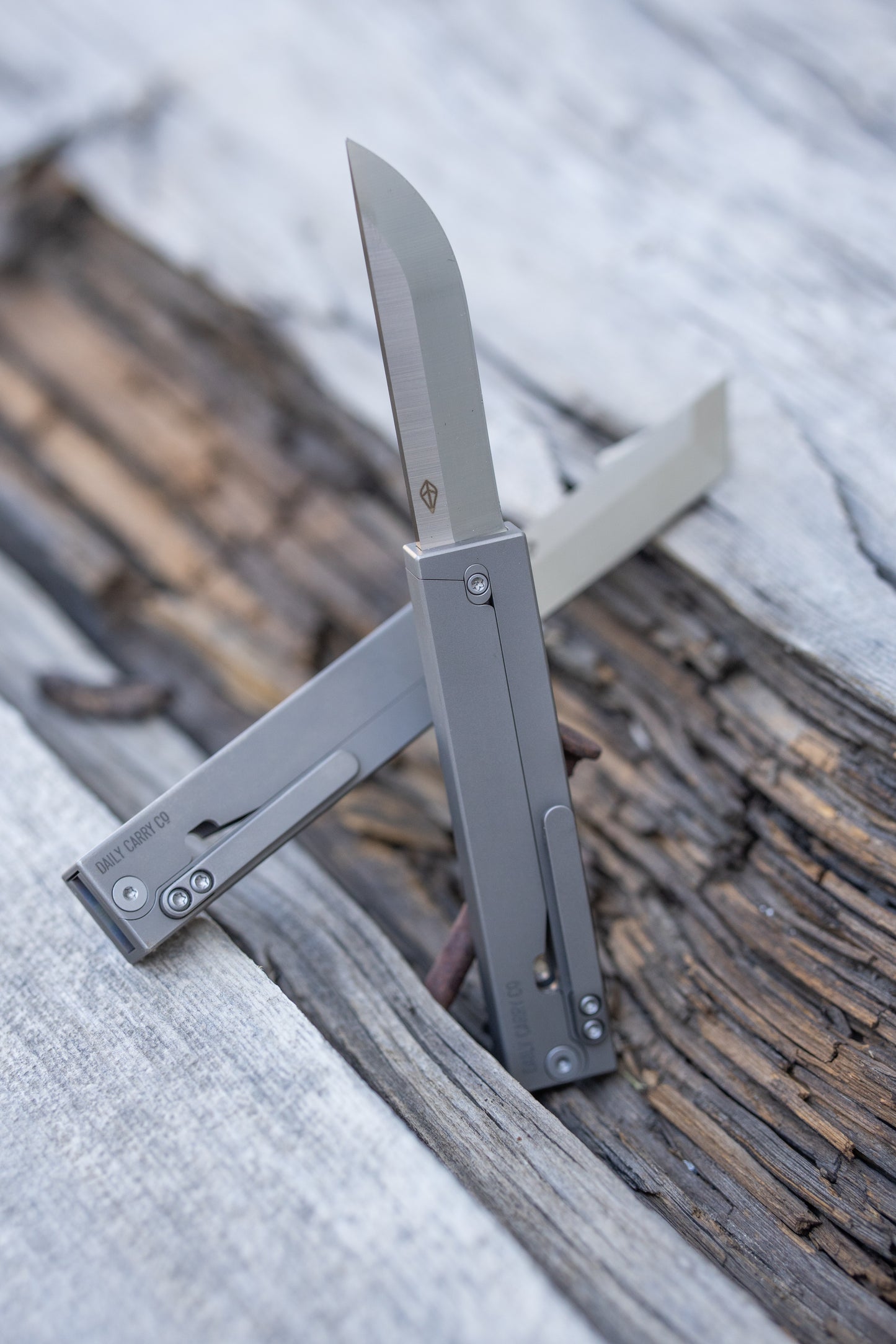 Parachute - Titanium Gravity Knife Gen 2.