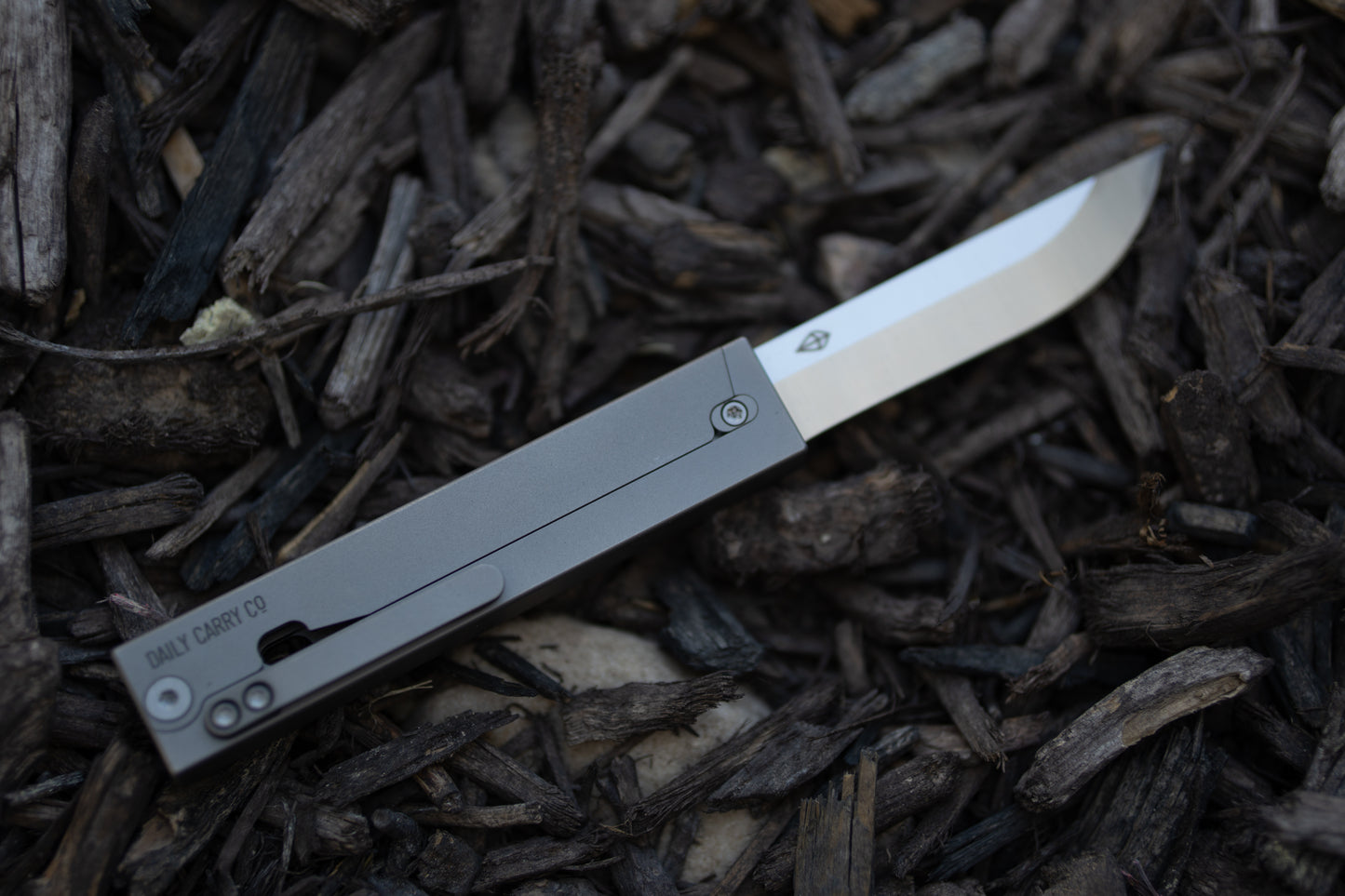 Parachute - Titanium Gravity Knife Gen 2.