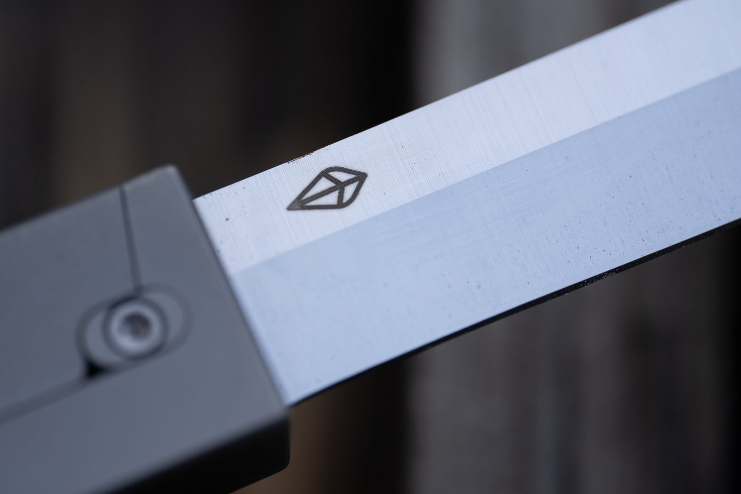 Parachute - Titanium Gravity Knife Gen 2.