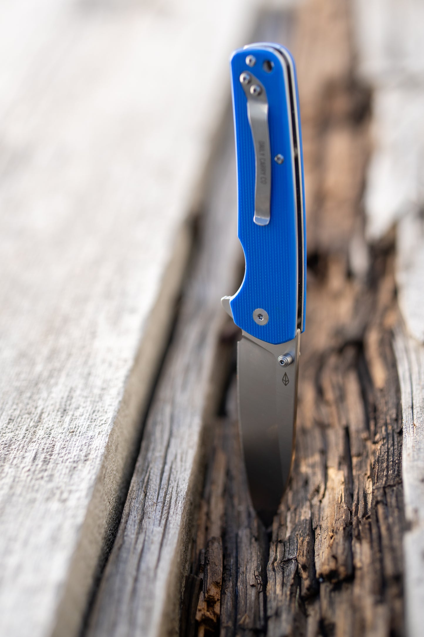 Gauntlet Button Lock Folding Knife