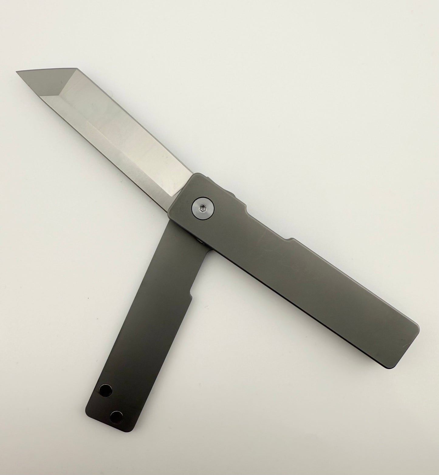 Balikot - Magnetic Titanium Balisong Knife
