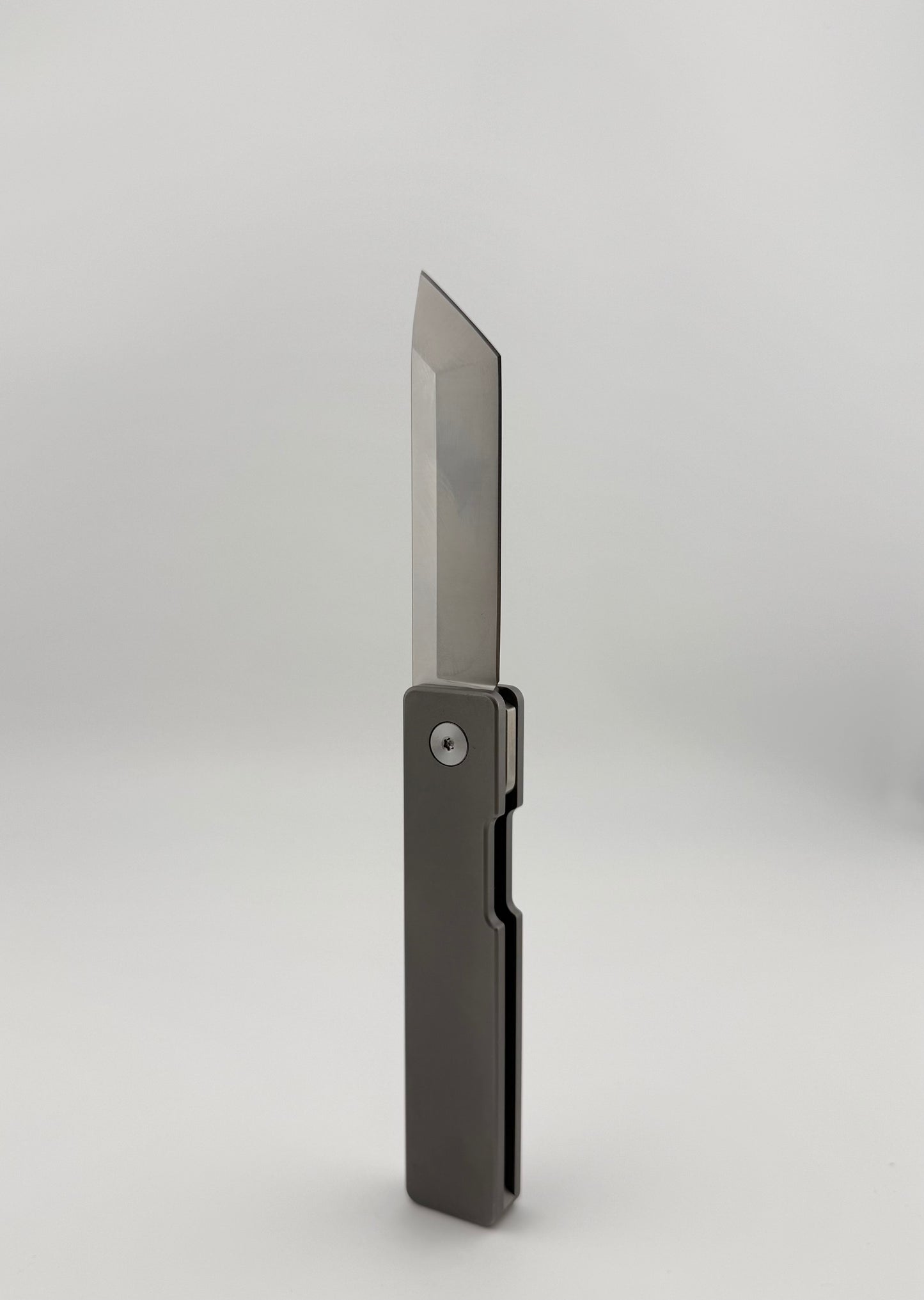 Balikot - Magnetic Titanium Balisong Knife