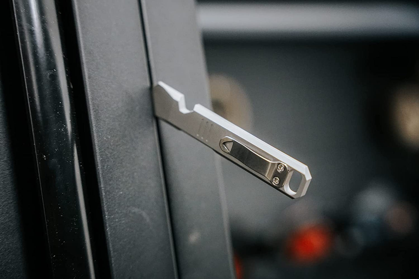 prybar edc