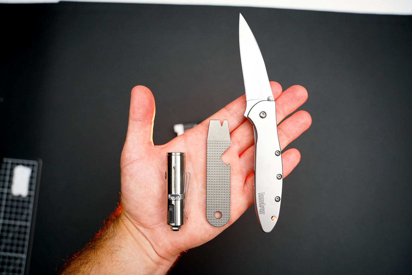 HandyPry Titanium Pry Bar