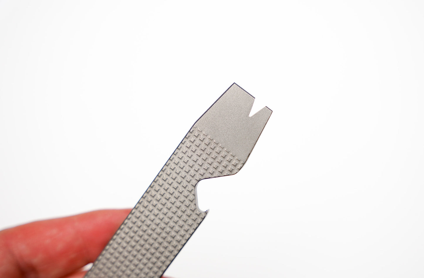 HandyPry Titanium Pry Bar