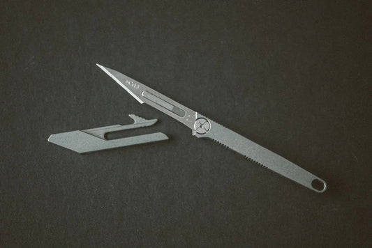 scalpel pocket knife