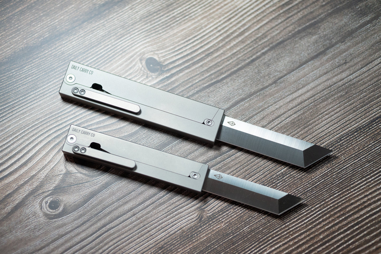 Parachute Pro - Titanium Gravity Knife