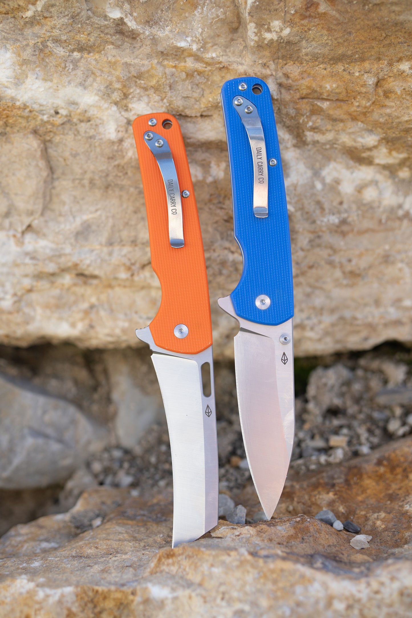 Gauntlet Button Lock Folding Knife