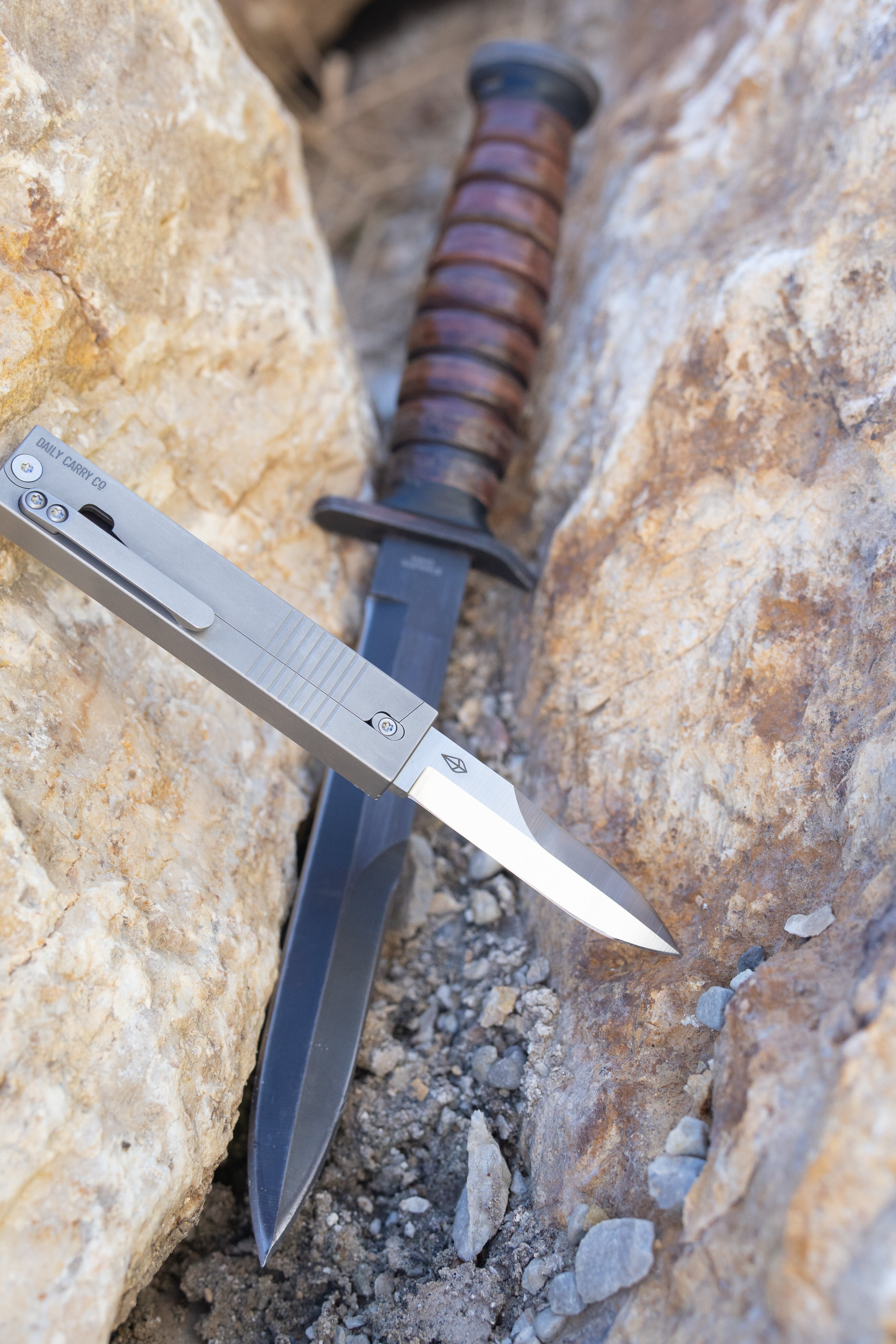 Parachute Titanium Gravity Knife Gen. 2