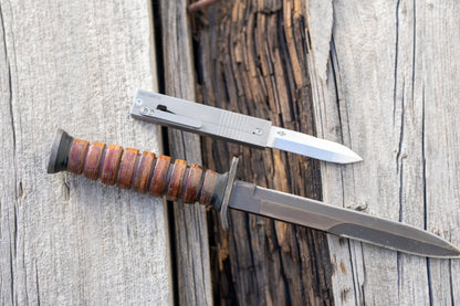 Parachute M3 Trench Edition - Titanium Gravity Knife