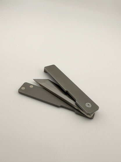 MagBlade - Magnetic Titanium Knife