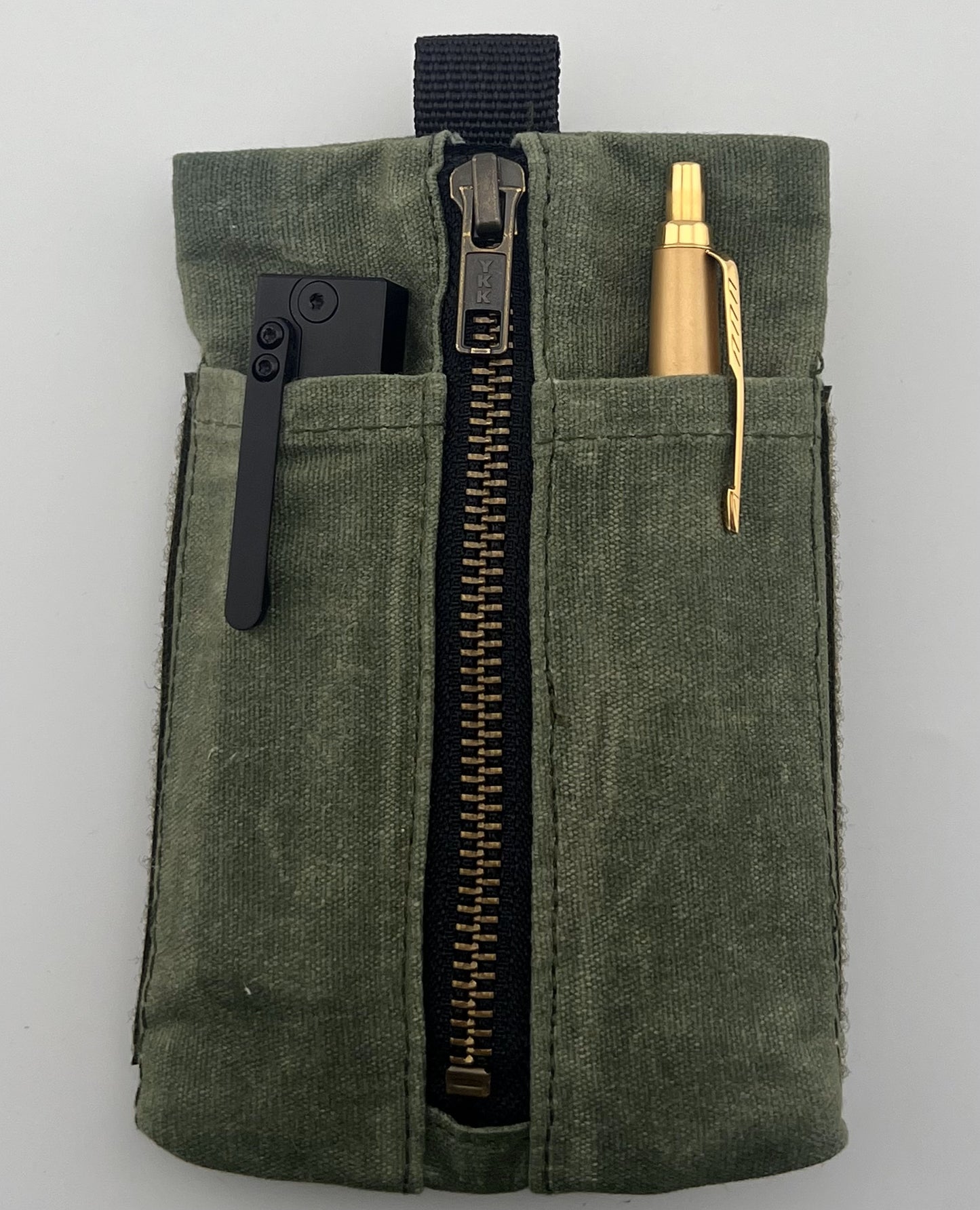 Rigger Pouch: A Modern Tribute to WWII Ingenuity